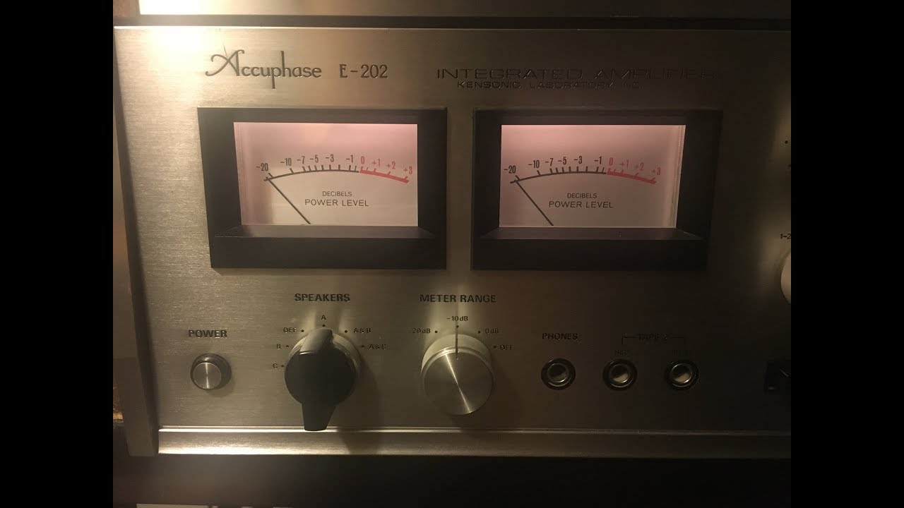 Accuphase E-202 Integrated Amplifier Adjustments DIY