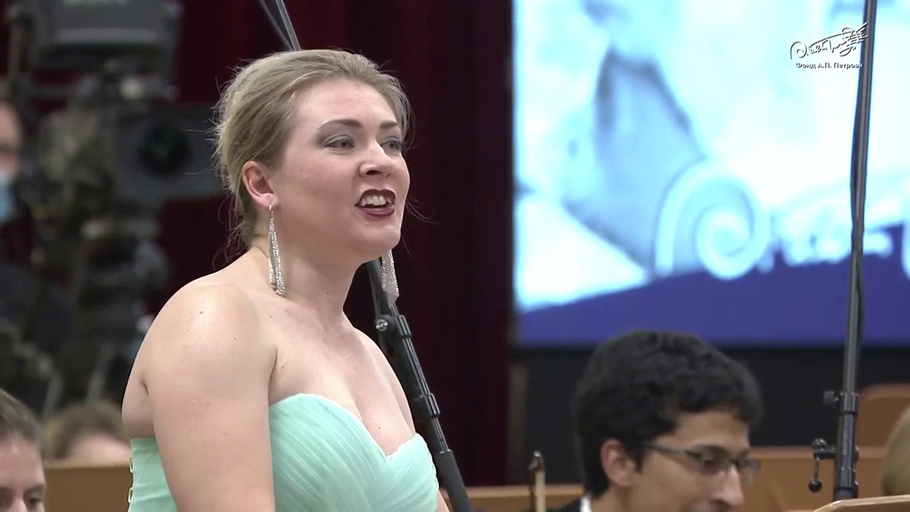 Elizaveta Sveshnikova - Andrea Portera, 
