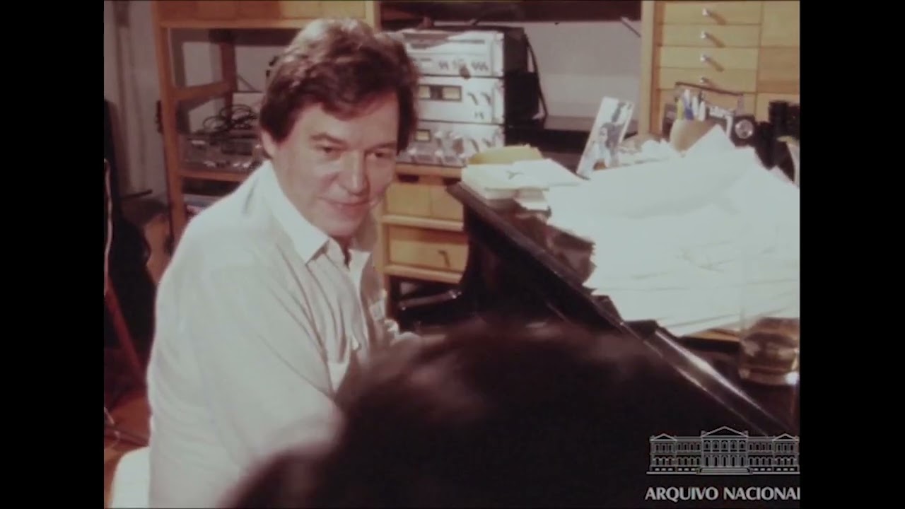 Tom Jobim Toca Luiza (Ainda Inédita, como esboço)