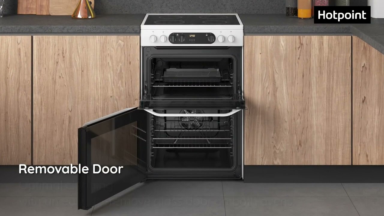 Hotpoint Freestanding Cooker |  HDM67V9CMW/U