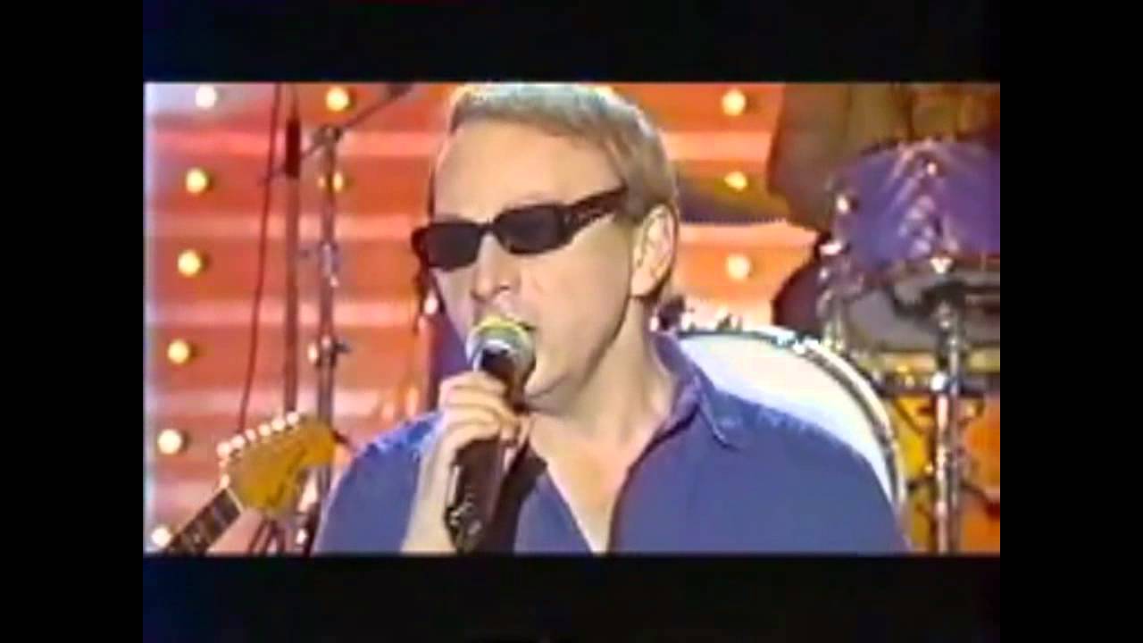 MICHEL HOUELLEBECQ - AS DRAGON  - Présence Humaine (Live 2001)