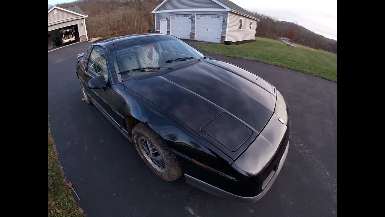 1985 Fiero GT barn find. Fuel pump replacement and first start!