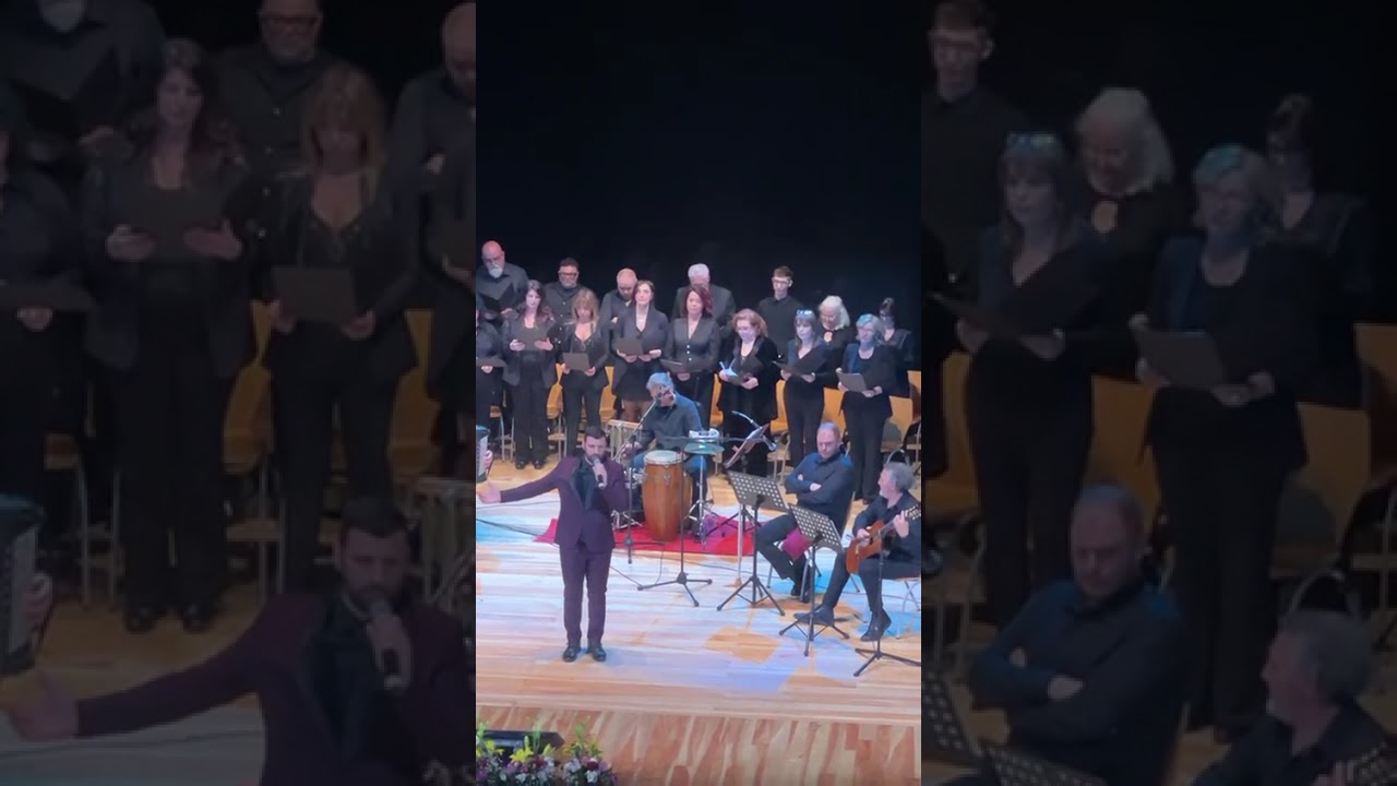 Garbatella doc al Palladium  Cristiano Amici in ricordo  del nonno Alvaro.video Magolaur8