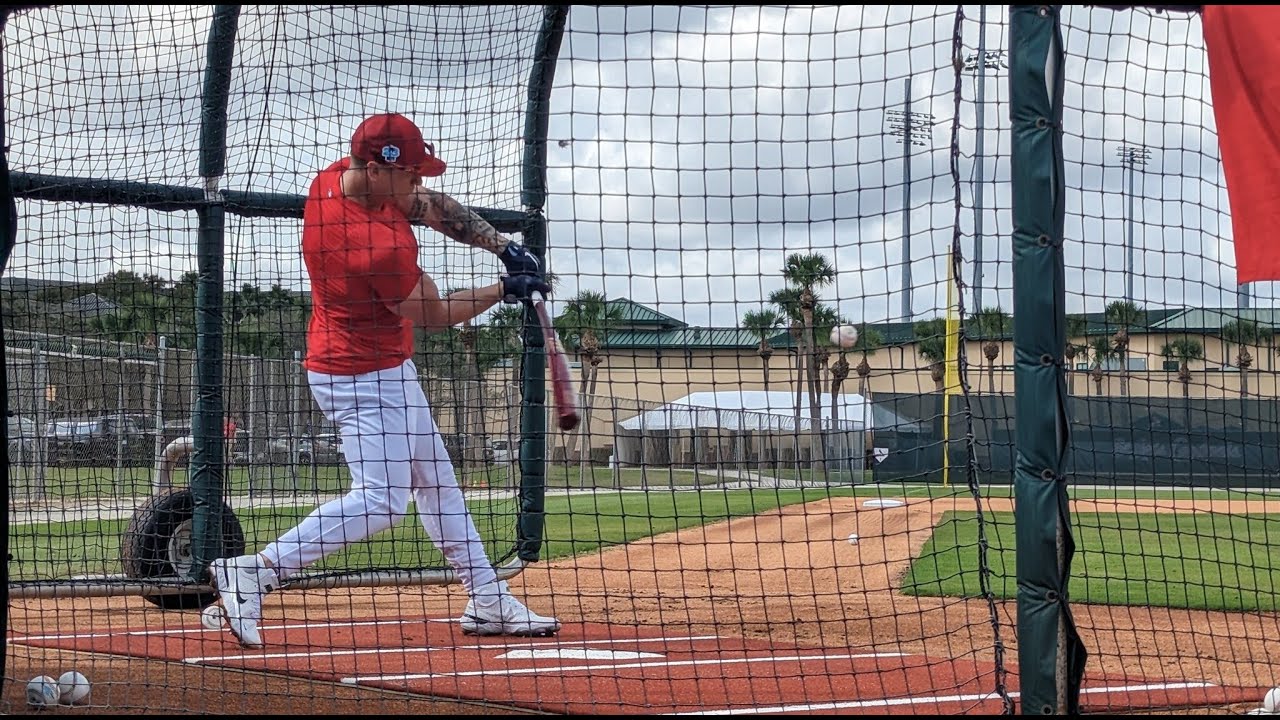 Tyler O'Neill Competing With Dylan Carlson for Cardinals' Center Field Job?