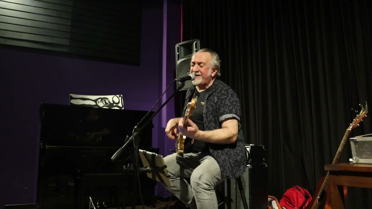 Rigo does HEARD IT TROUGH THE GRAPEVINE Live Enoteca Palladio 17 02 2023   (from S.I.N.E ALBUM)
