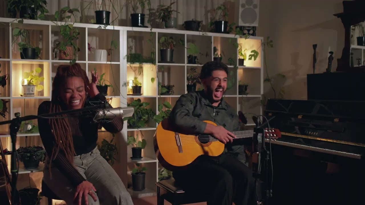 Cle Morgan: Evoke Sounds Lounge Room Sessions