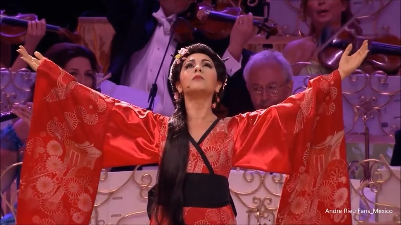 Carmen Monarcha &  André Rieu - Un Bel di Vedremo - M. Butterfly/G. Puccini - 2015