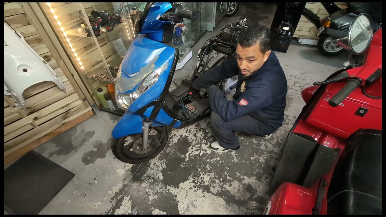 Restauration complète Peugeot kisbee 4temps injection euro5