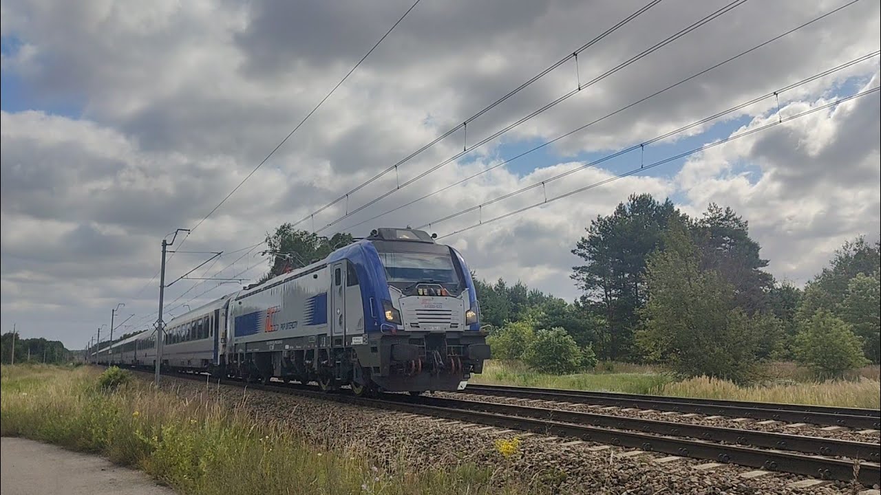 EU200 022 z EIC 1350 relacji Warszawa Wschodnia Zakopane 