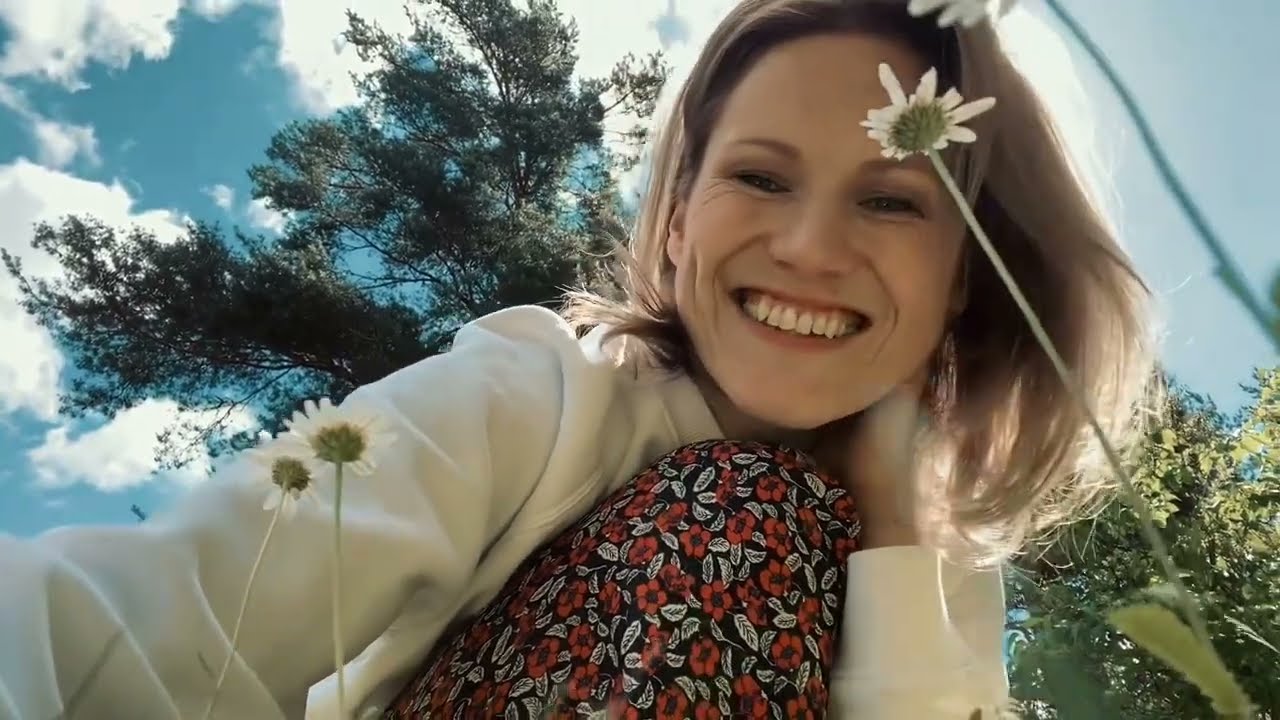 EJ, MĀSIŅA, TAUTIŅĀS - Vineta Lāce (draugu apsveikums)