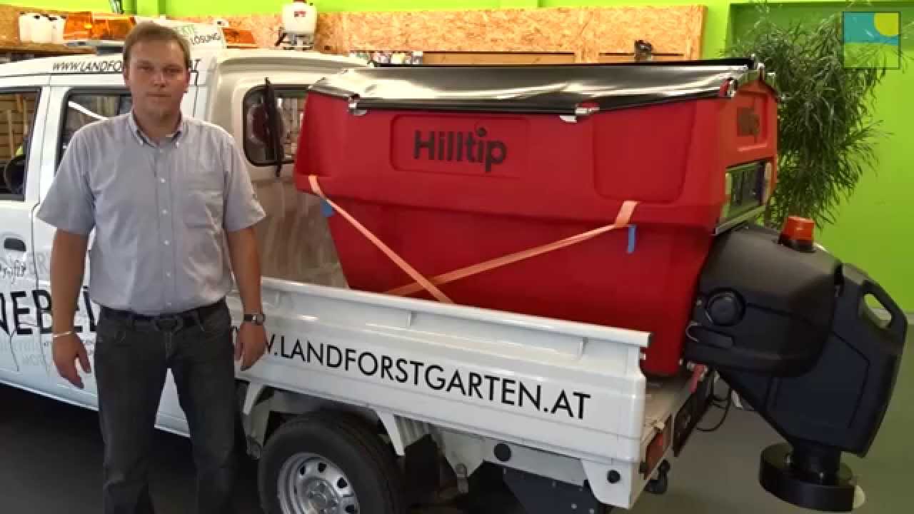 Hilltip Aufsattelstreuer