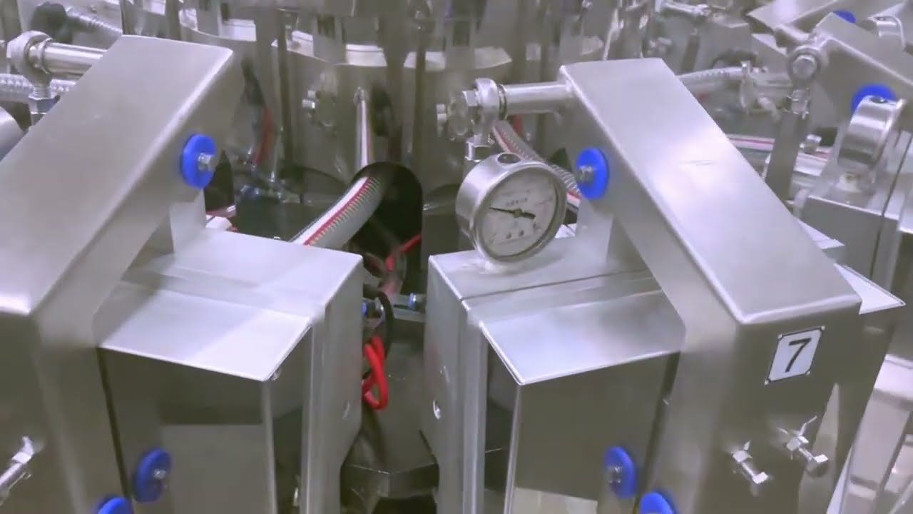 Liquid sauce pouches filling sealing and vacuum packaging equipment