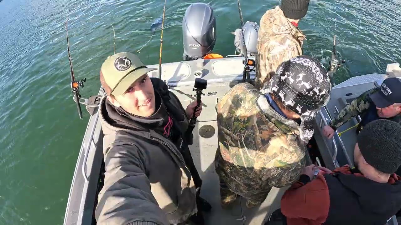 Sturgeon retention getting checked by game warden raw footage 