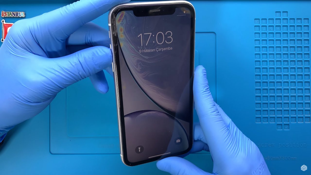 Замена экрана iPhone Xr