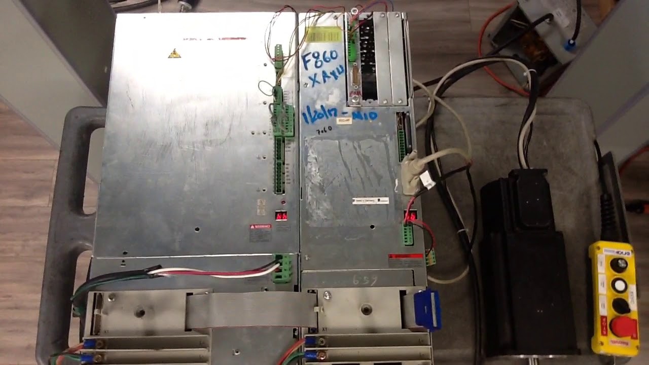 403659 - Indramat Servo Drive - HDS04.2-W200N-HS32-01-FW - 277828-08338