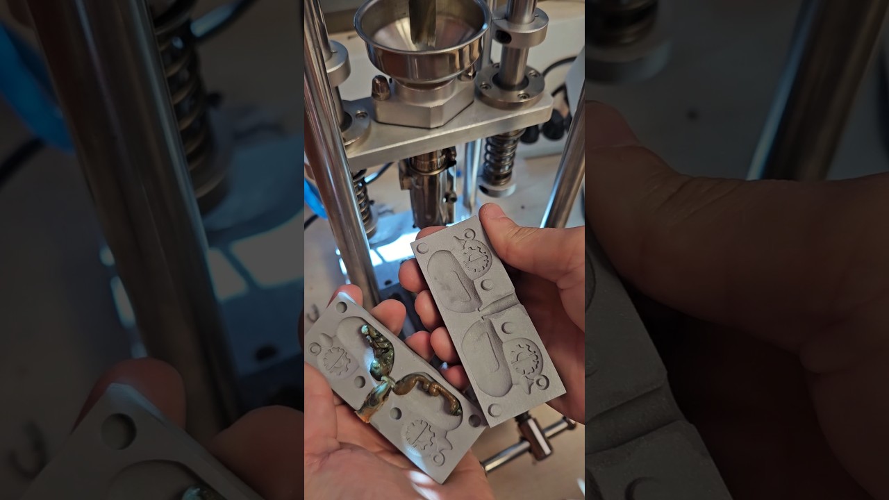 Алюминиевые формы, напечатанные на 3D-принтере, не прошли испытания 😅 @PCBWay #3DPrinting #Inject...