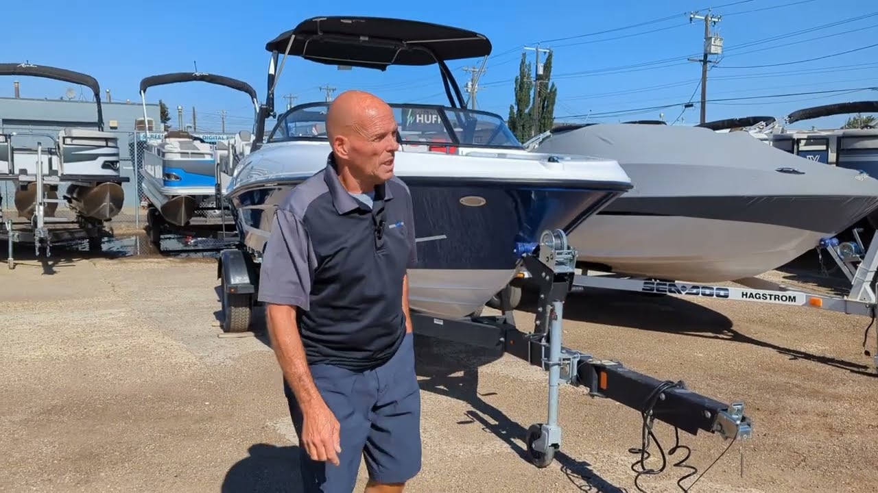 2022 Bayliner VR4