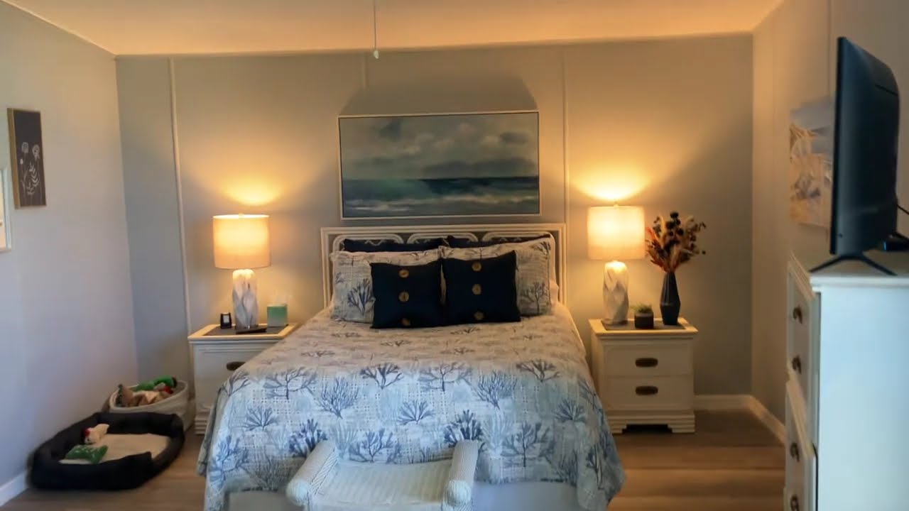 1449 Gulf Coast Drive Naples, FL 34110