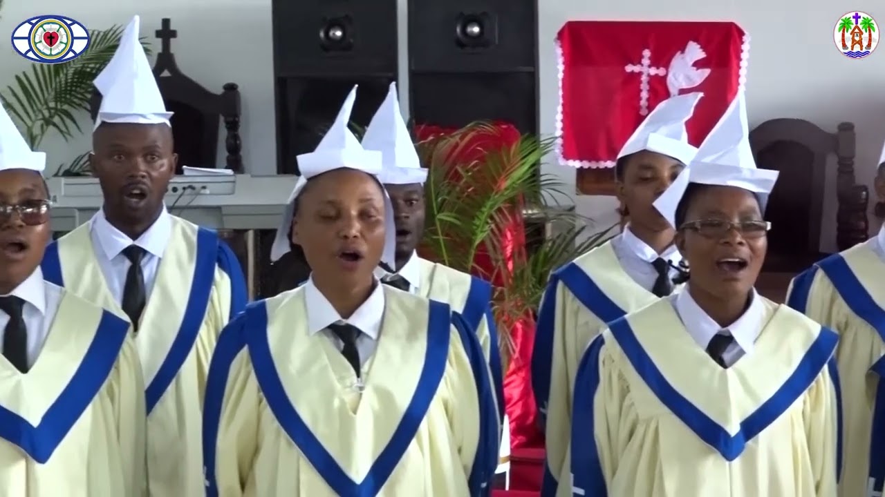 Wimbo wa Siku kwaya ya  Vijana Usharika wa Kanisa Kuu Lushoto