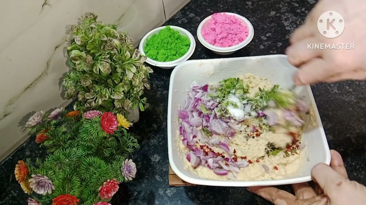 दही वड़ा तो हर बार बनते है इस बार ये बना कर खिलाइए। Holi Special Recipe। उड़द दाल के क्रिस्पी पकौड़े