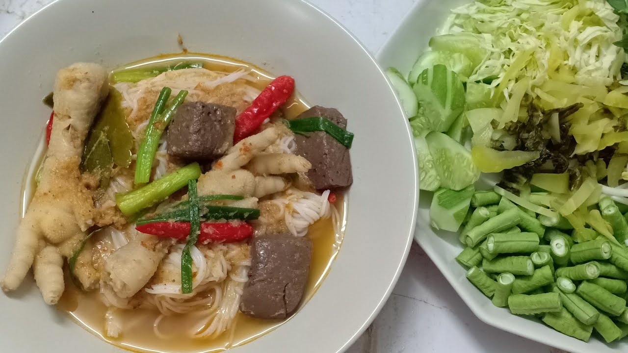ထိုင္းမုန႔္ဟင္းခါး ထိုင္းမုန္႔ဟင္းခါးခ်က္နည္း*Nam Ya Teen Gai