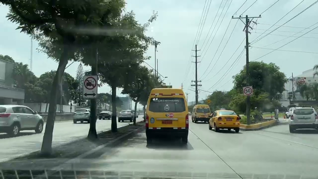 Guayaquil-Ruta en auto Via a la Costa - Ceibos - Universidad de Guayaquil