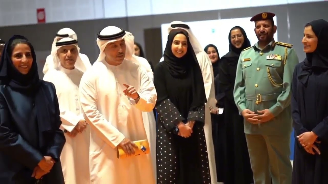 فيديو عائشة الخيال   تحدي القراءة العربي