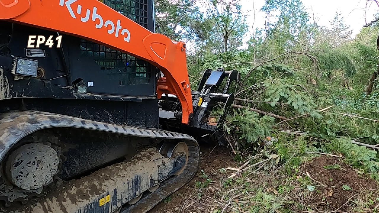 Right of way clearing with a skid steer and an excavator on Hunters Loop EP41