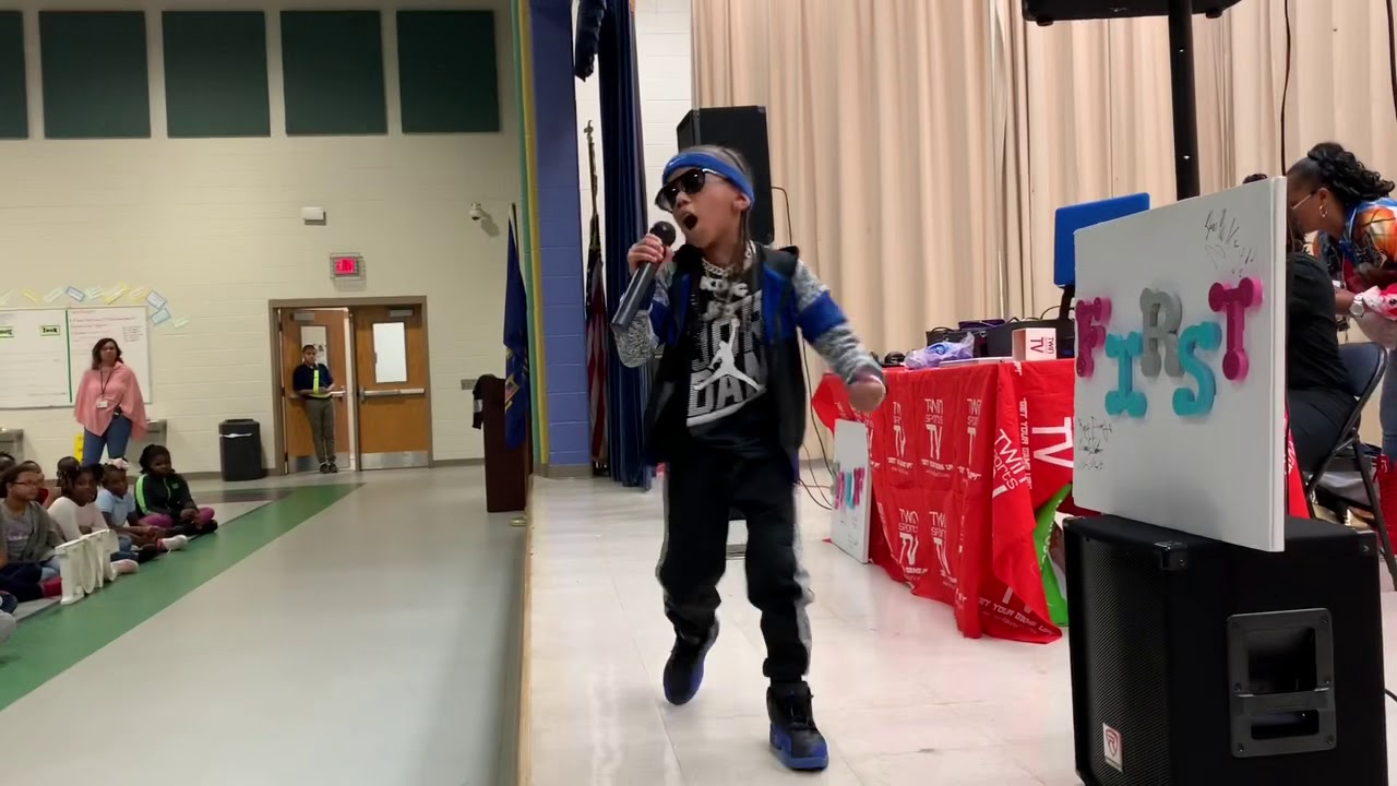 SCHOOL TOUR VLOG| KD DA KID PERFORMS AT DOBBS ELEMENTARY SCHOOL