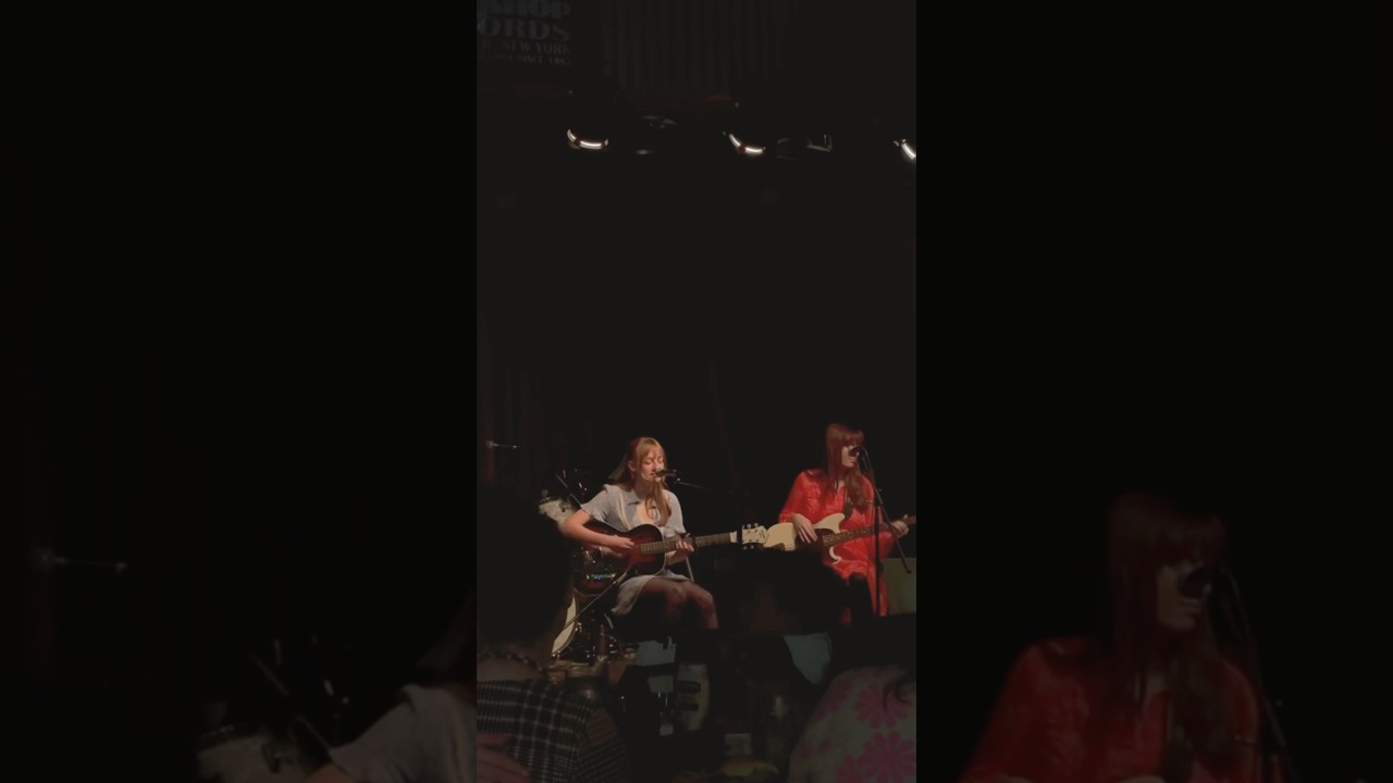 &ldquo;Right Back To It&rdquo; ~ Waxahatchee #cover #acousticsinger #livemusic #singersongwriter #acoustic cover