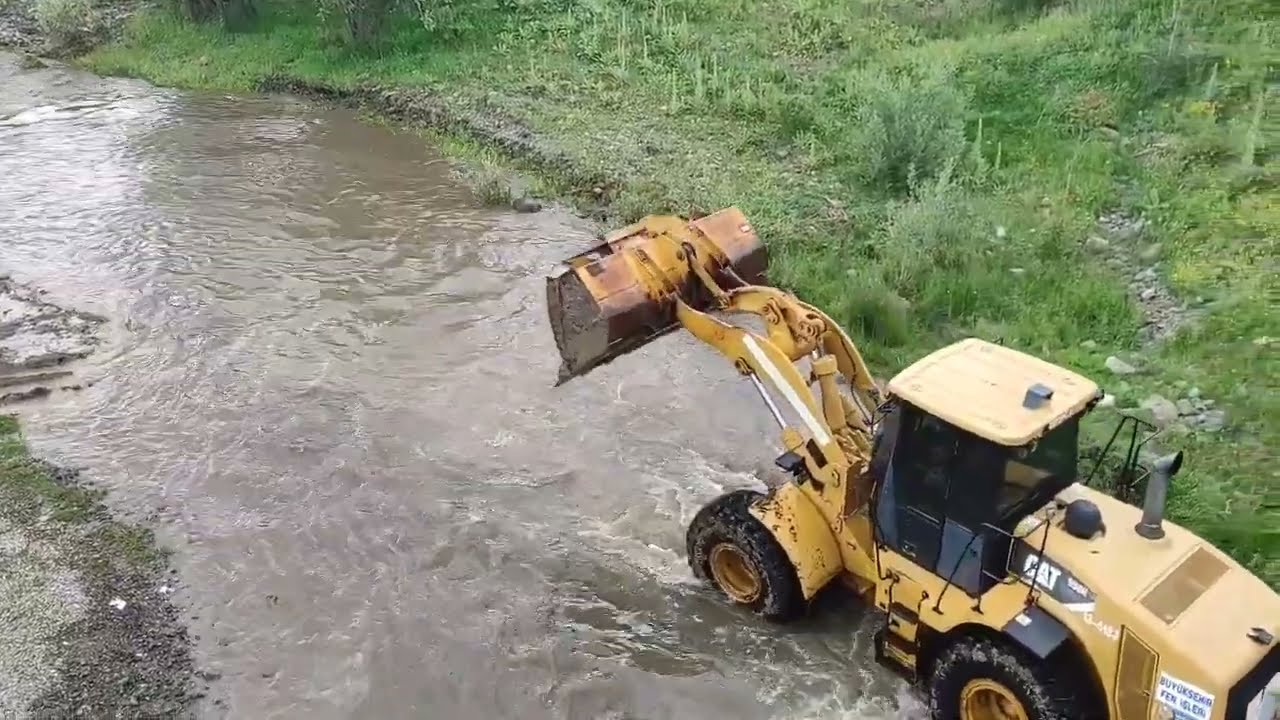 CAT 950H LODER İLE HAFRİYAT ATIKLARI NASIL DÜZELTİLİR #megamachineschannel 