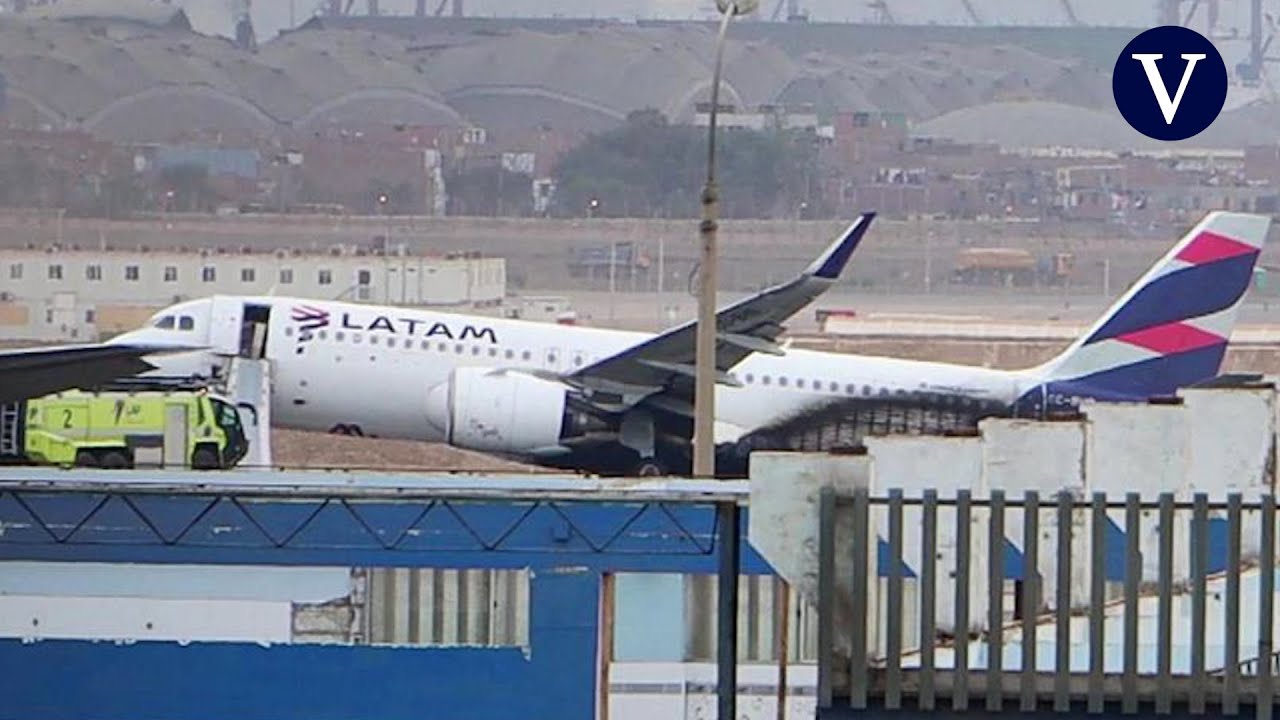 Este es el momento del choque entre un avión y un camión de bomberos que provocó dos muertes en Perú