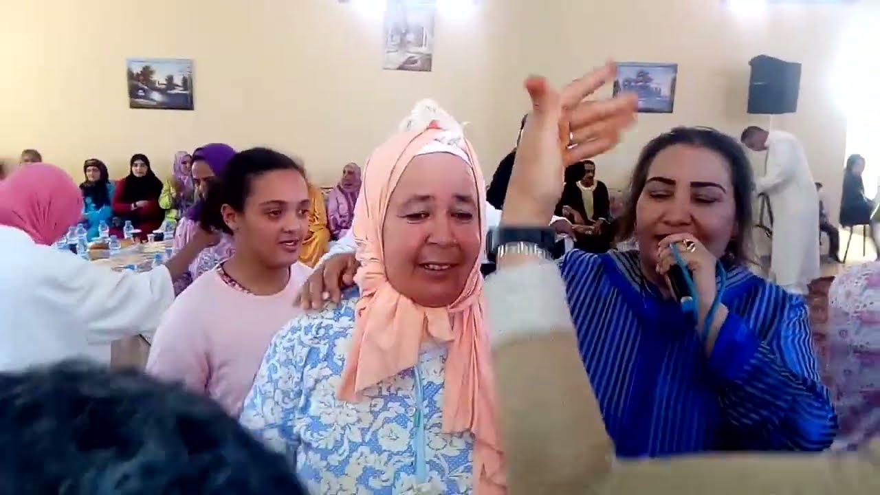 😭اغنية لي حطمت جميع مغاربة من أداء السعدية الزمورية من داخل نزلاء دار عجزت 😭 0634190332