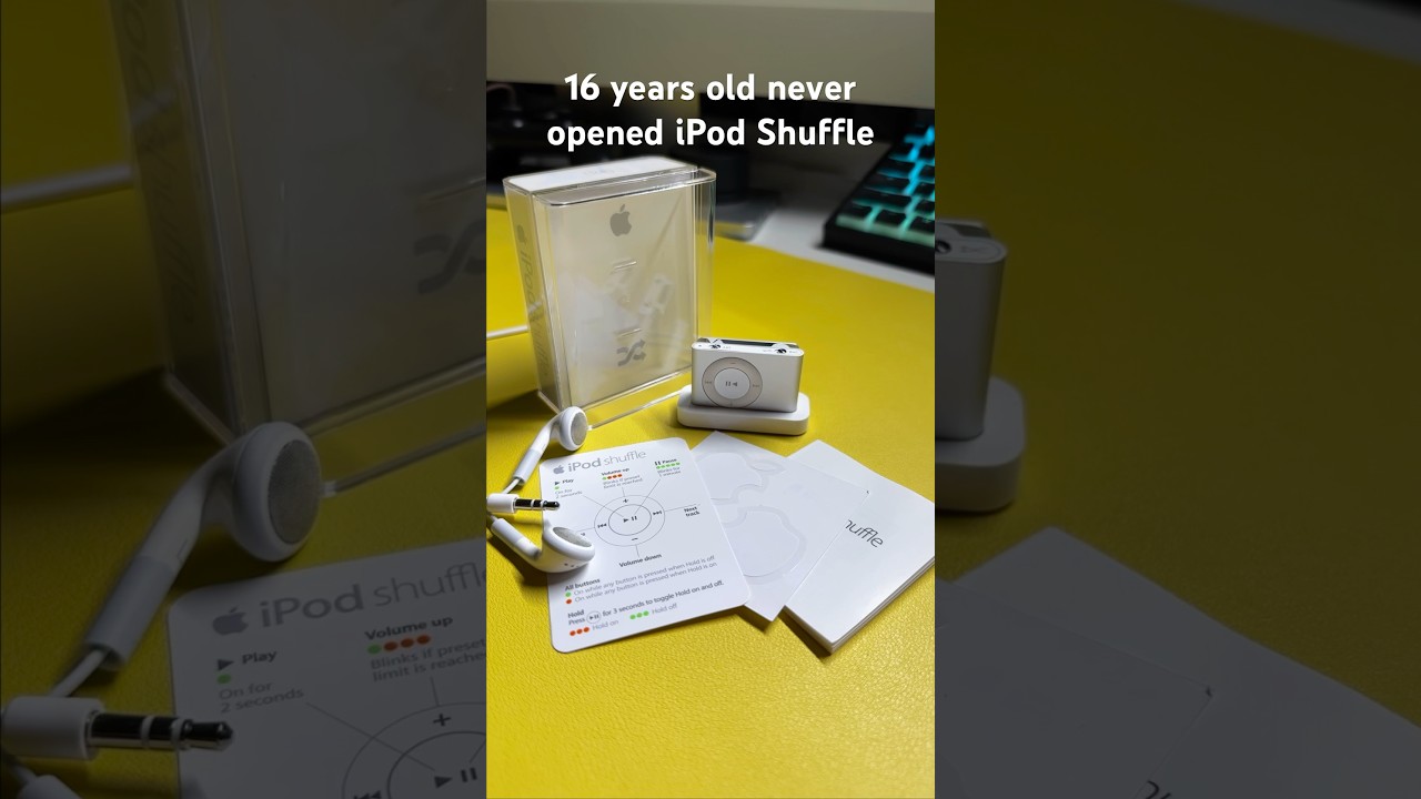 Unboxing iPod Shuffle - brand new 16years old