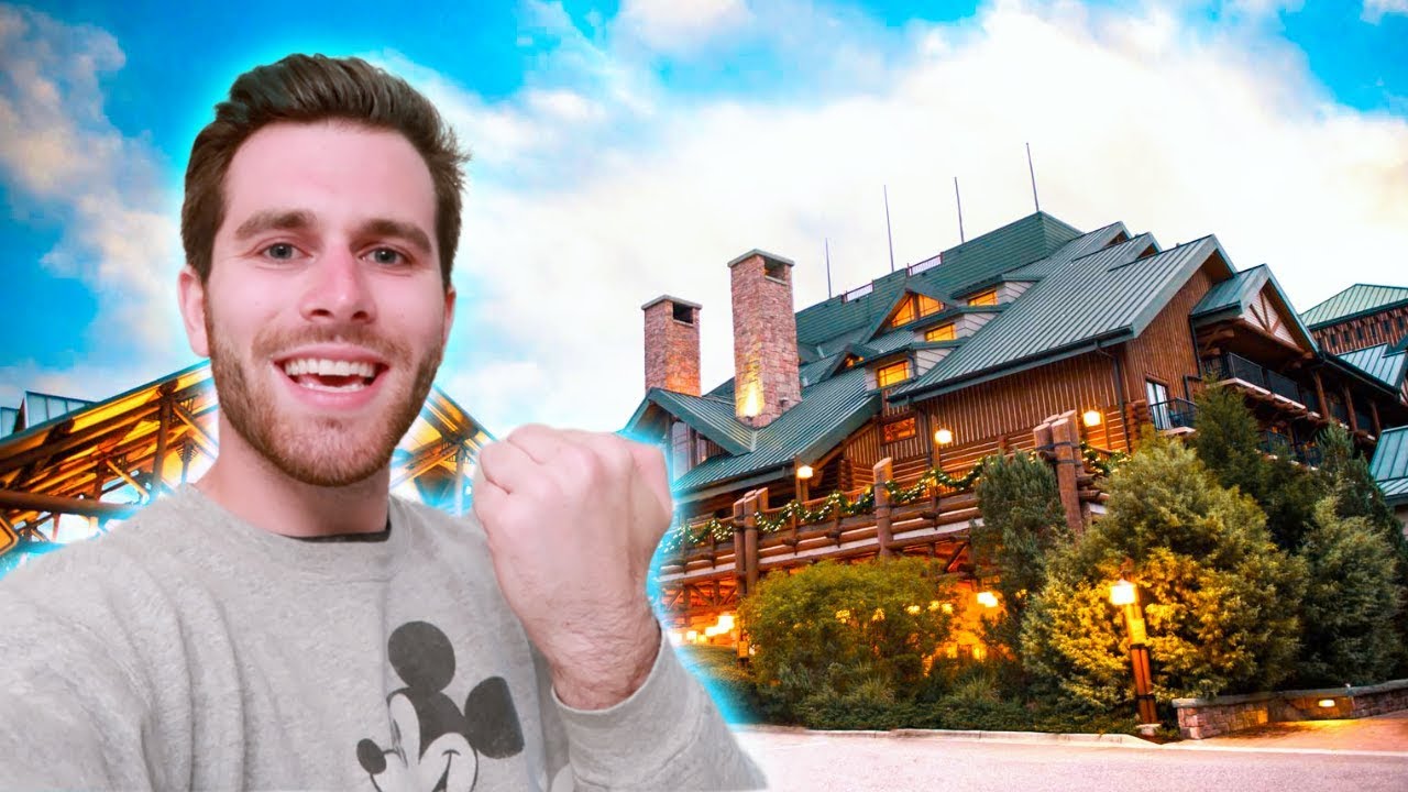 FIRST DAY Working For DISNEY WORLD!