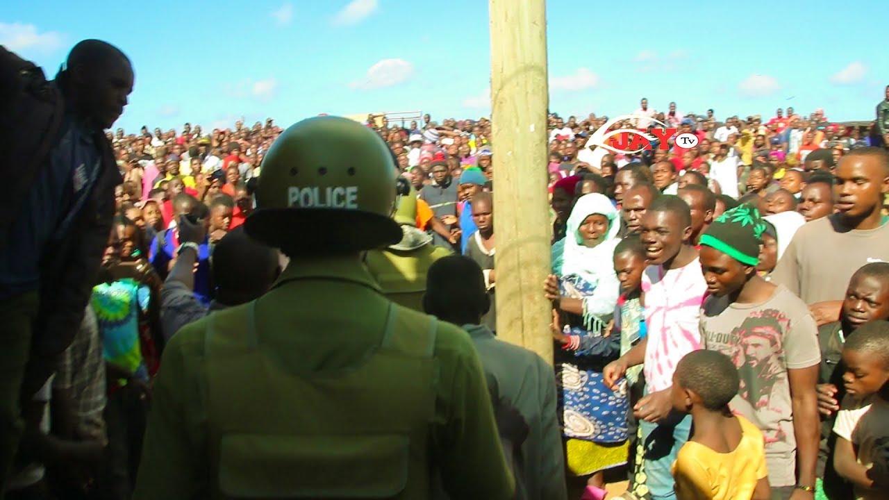 Mchawi akamatwa akiwanga ndani ya nyumba ya mtu live Mjini Tunduma