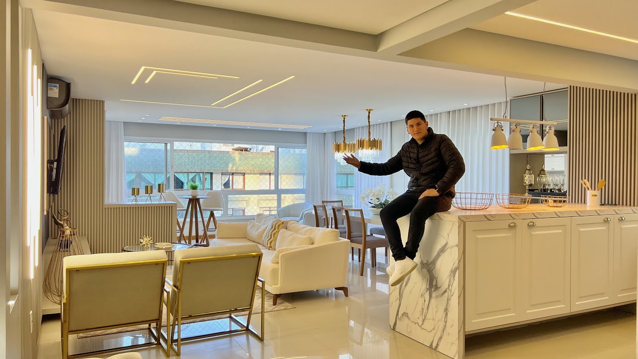 LUXO NAS ALTURAS APTO DE 4 SUÍTES, FINAMENTE DECORADO COM VISTA CINEMATOGRÁFICA EM CAPÃO DA CANOA/RS