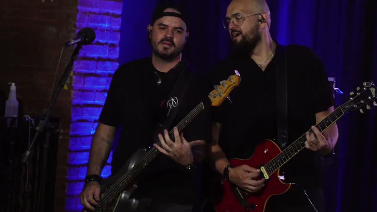 Bruno Britto - Jhonny B Good/Blue Suede Shoes (Chuck Berry/Elvis Presley Cover)