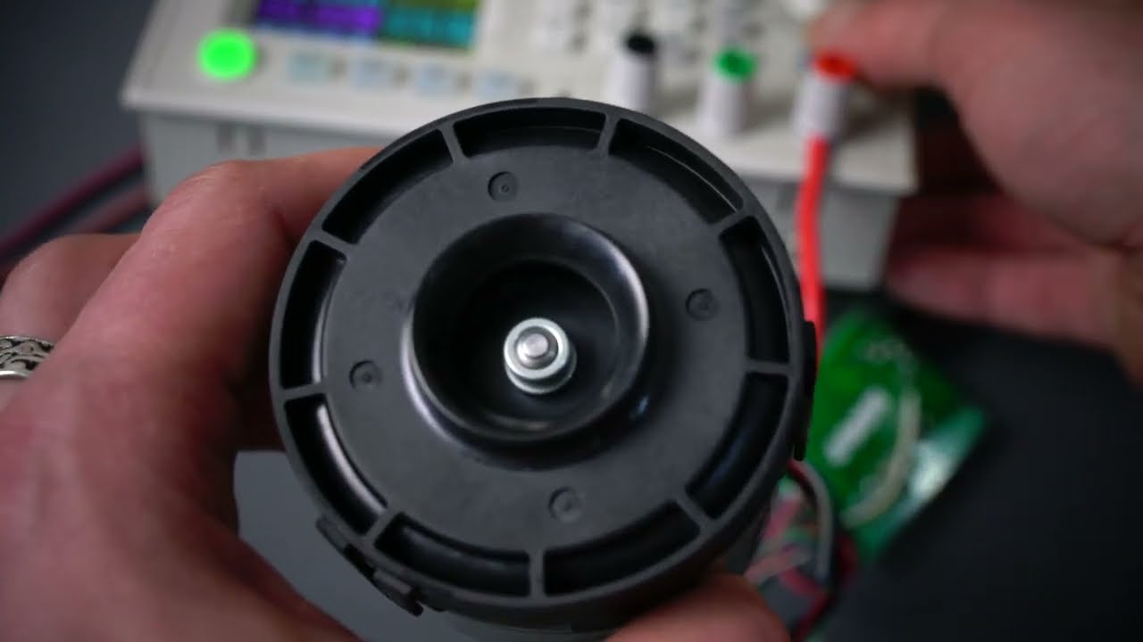 Сверхмощный, воздушный компрессор Nidec 24V, 370W для резиновой лодки и не только [4K]
