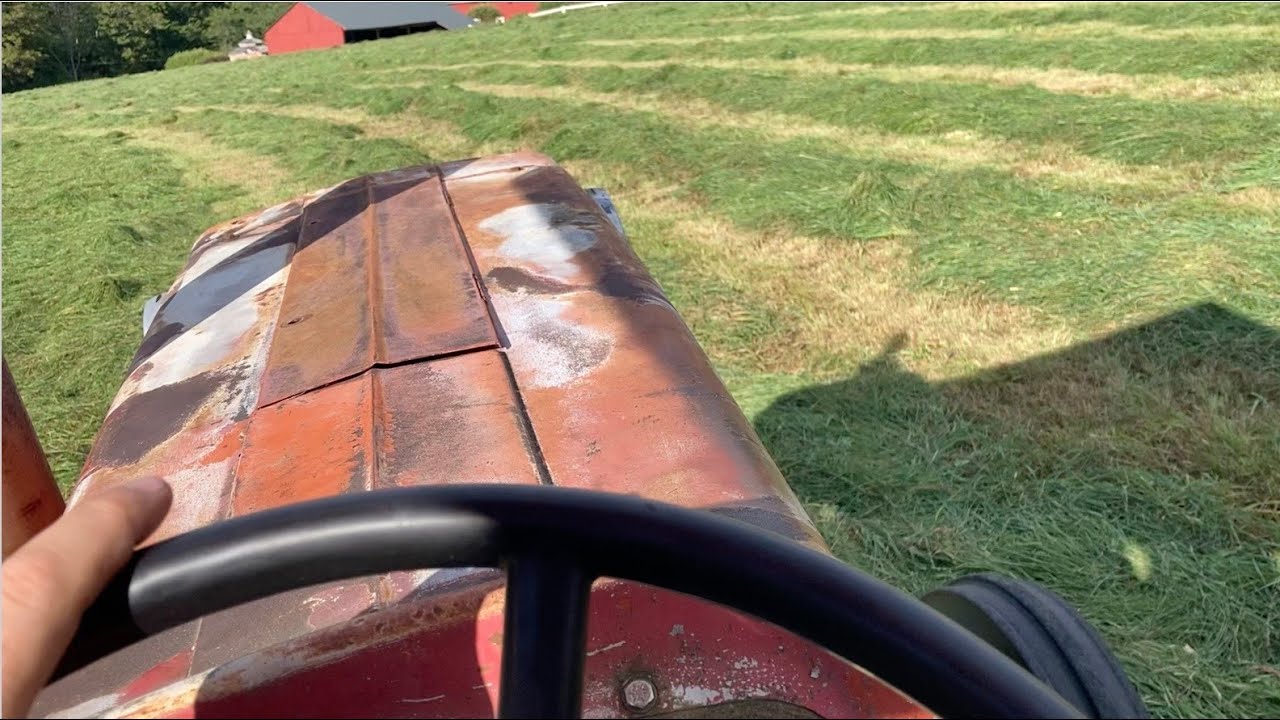 Baling Perfect Second Cut Hay!