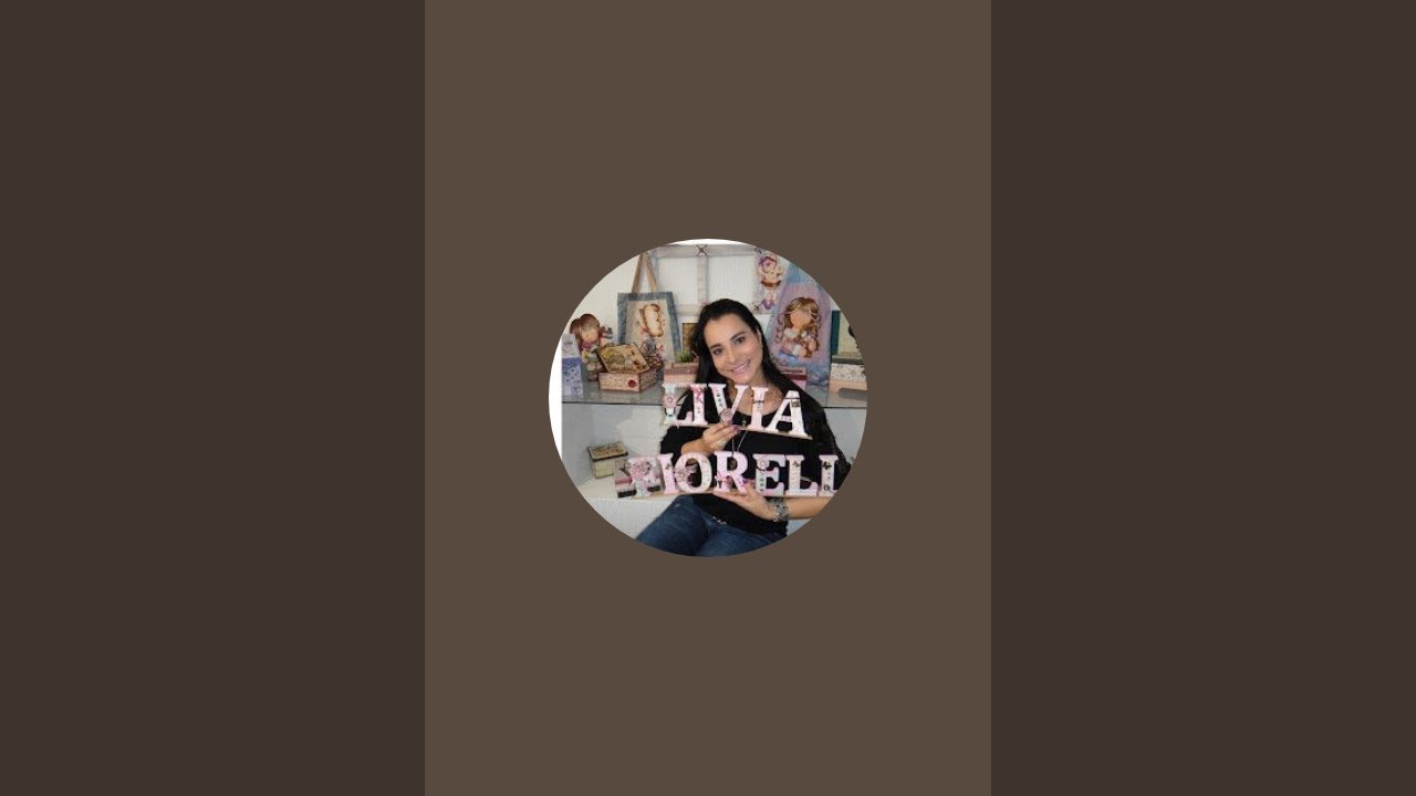 Livia Fiorelli - Life Artesanato está transmitindo ao vivo!