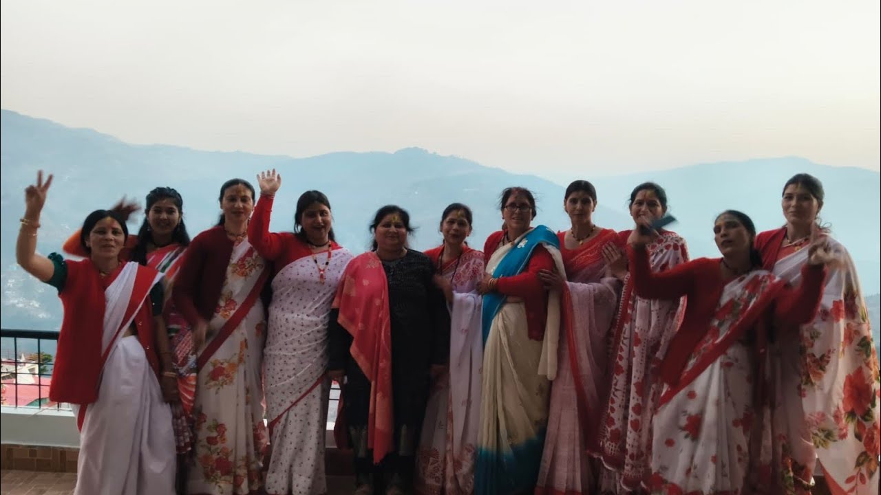 आज हमारे घर होली सबने जमकर डांस किया🤩🤩👌👌
