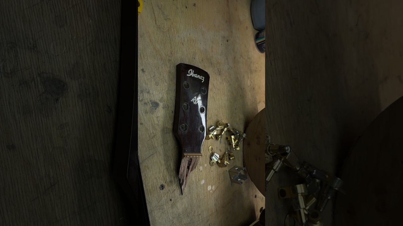 Broken guitar headstock repair. Pt 1