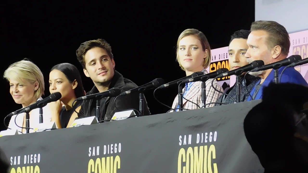 Arnold Schwarzenegger Crashes the Terminator: Dark Fate Panel | SDCC 2019