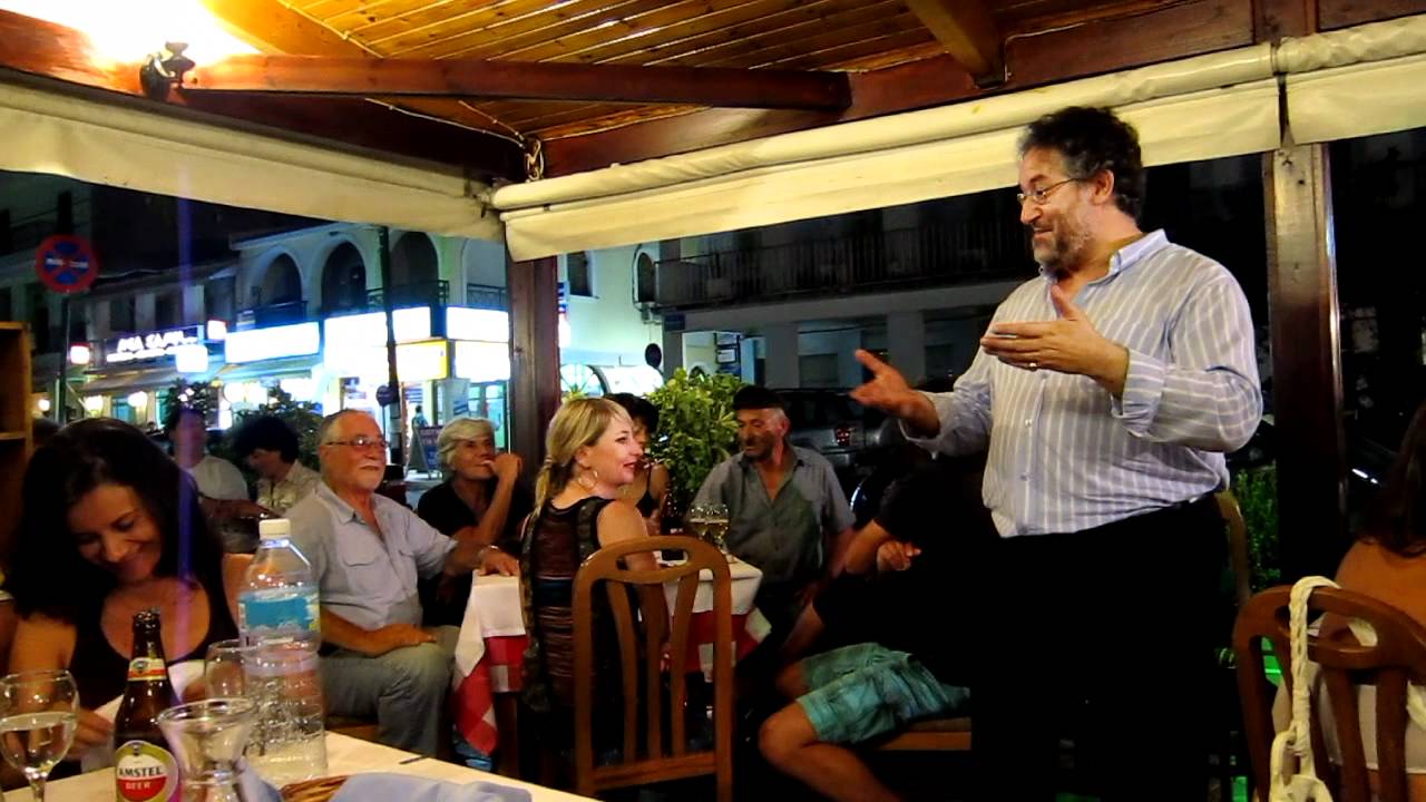 Παραπότζι Dolphins Restaurant Sami