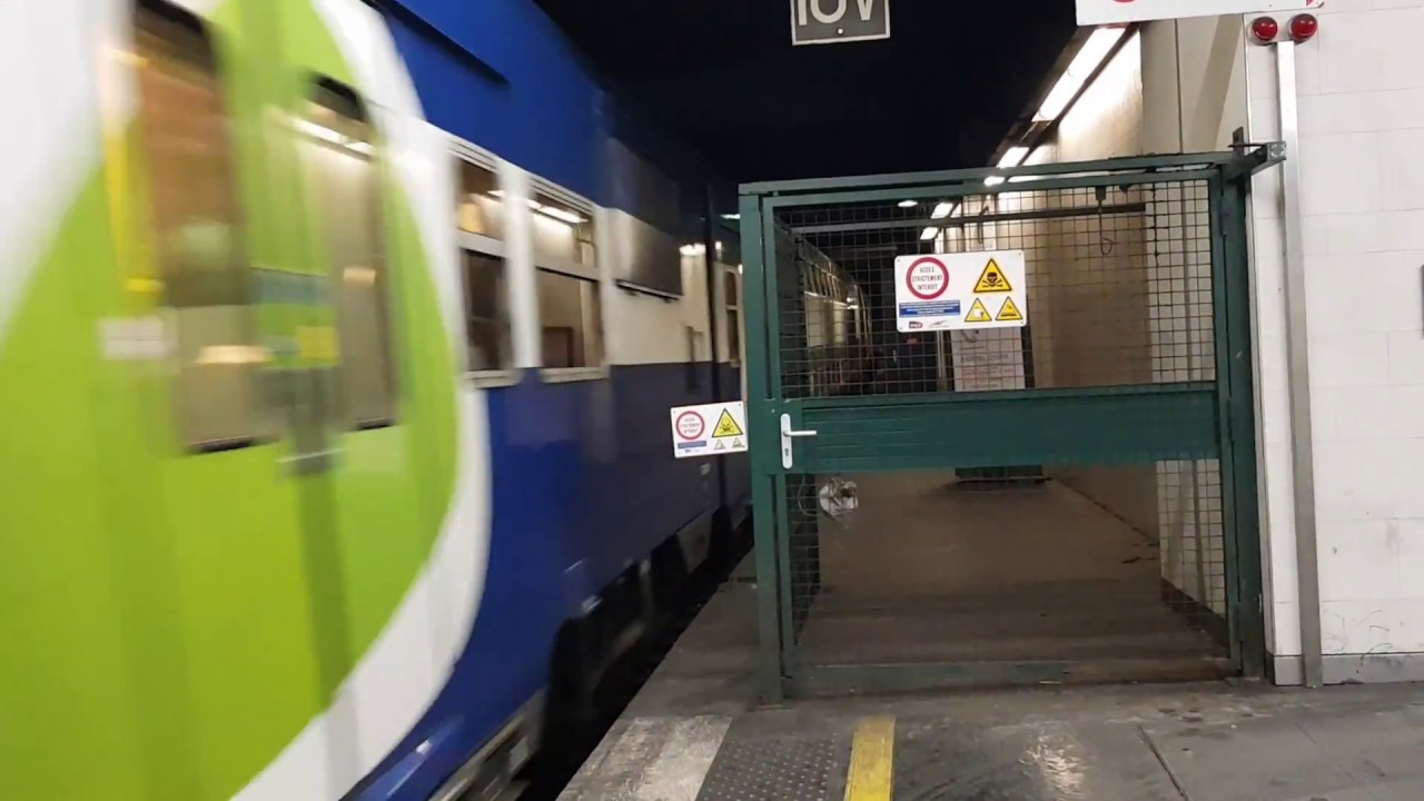 (RER D) départ d'un Z20500 BUPE à Paris Gare-de-lyon direction Malesherbes (SNCF)