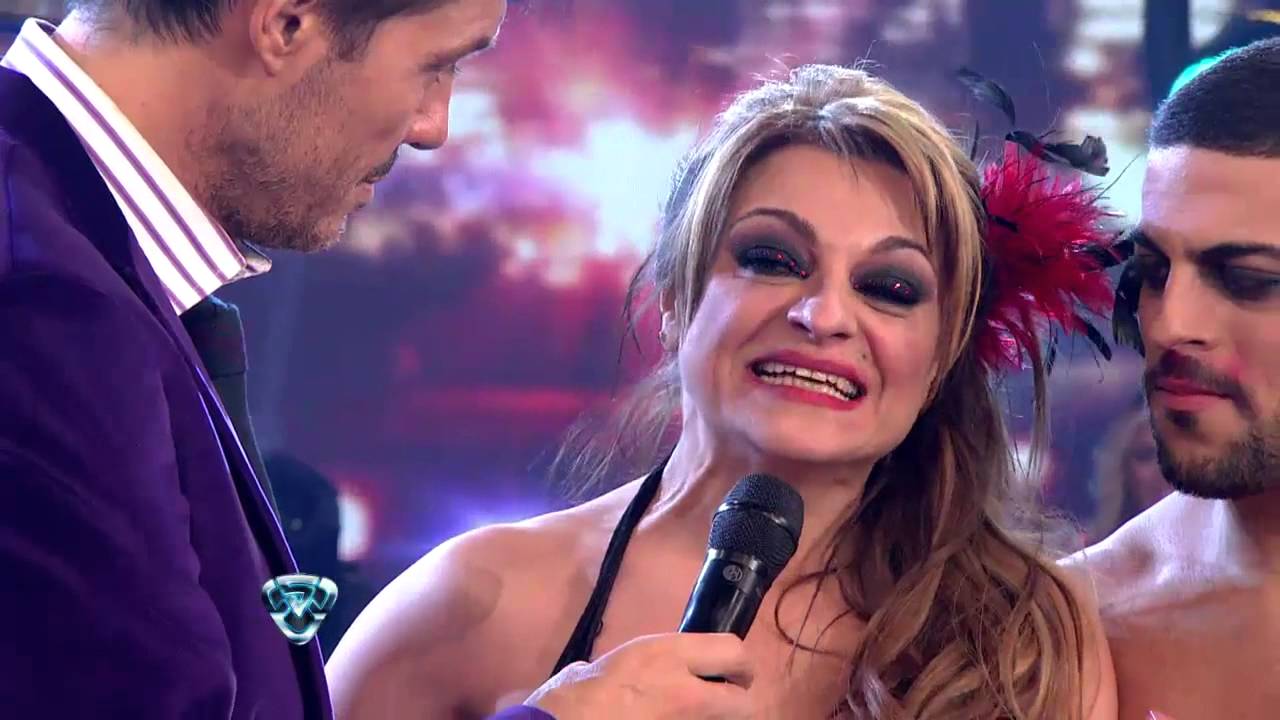 Showmatch 2012 - Buen puntaje y emoción en la bio-esfera de Marcela Feudale
