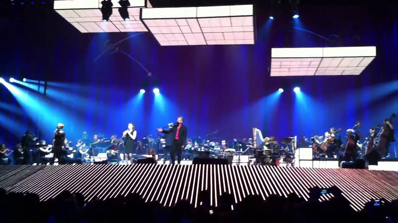 HD Sting - Englishman in New York (live@Gelredome, Symphonica In Rosso 2010) [FRAGMENT]