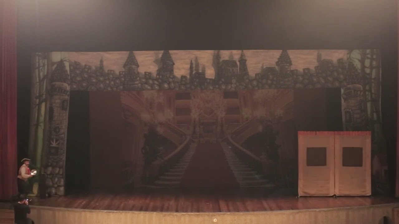 A Bela e a Fera - sem edição - Teatro Polytheama
