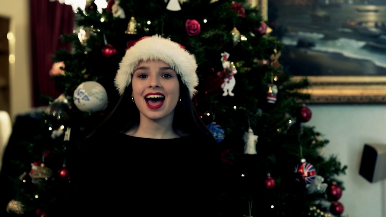 Elena Manuele - Christmas Medley (Someday At Christmas/Last Christmas/A Natale Puoi/White Christmas)